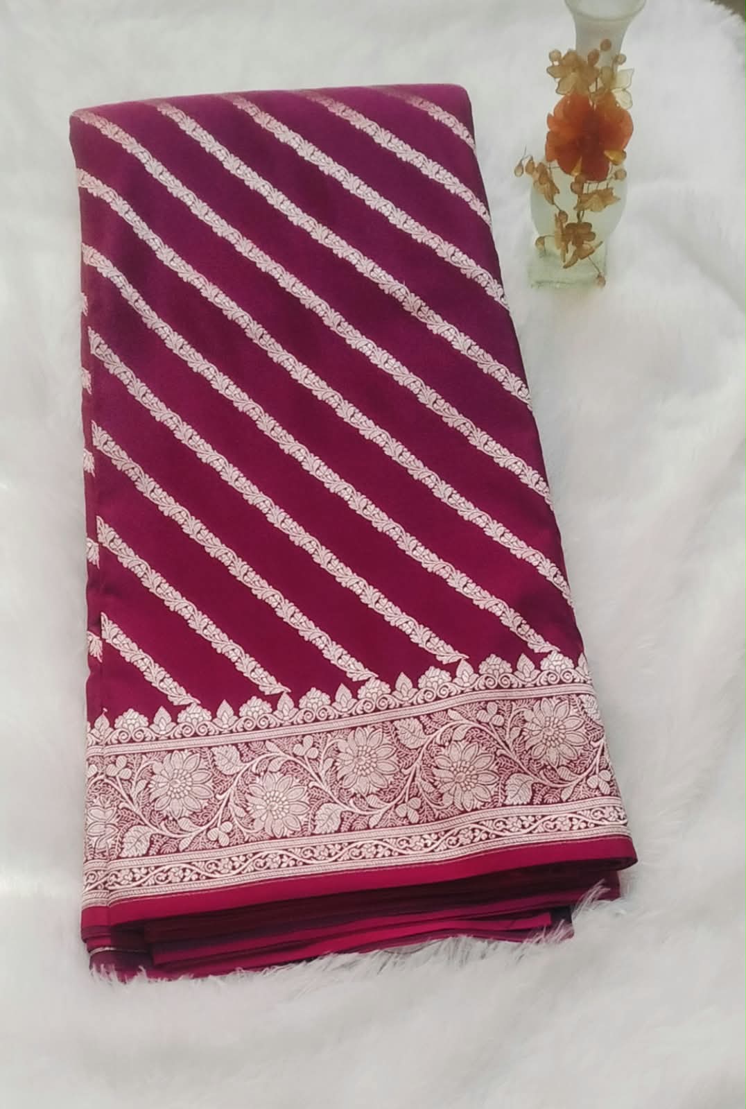 Red Laariya Banarasi Mashru Silk